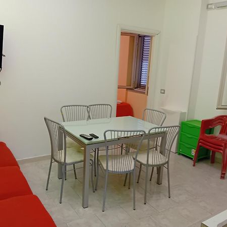 Casa Relax Apartment Vibo Valentia Marina Bagian luar foto